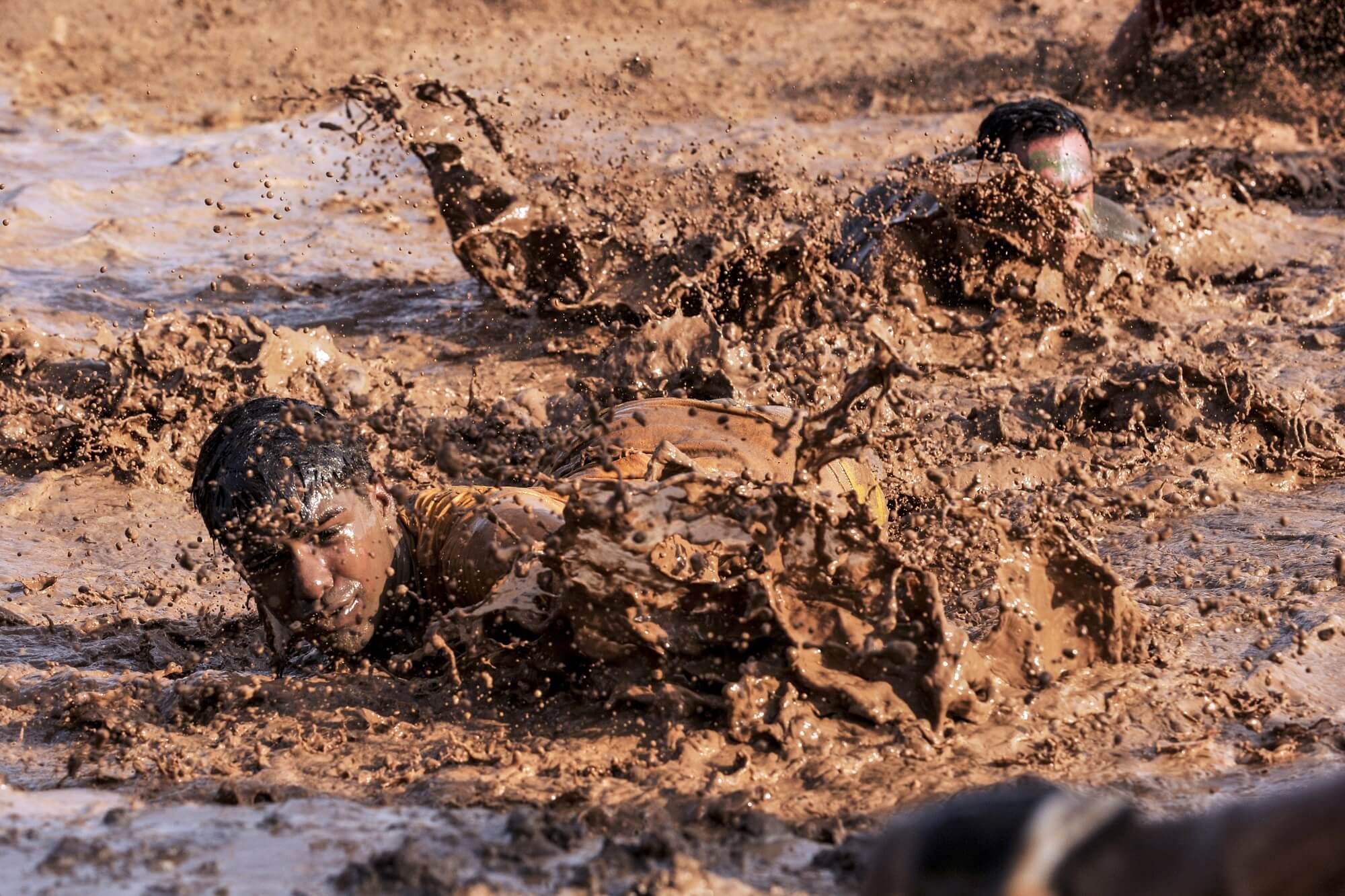 soldiers-in-mud-training