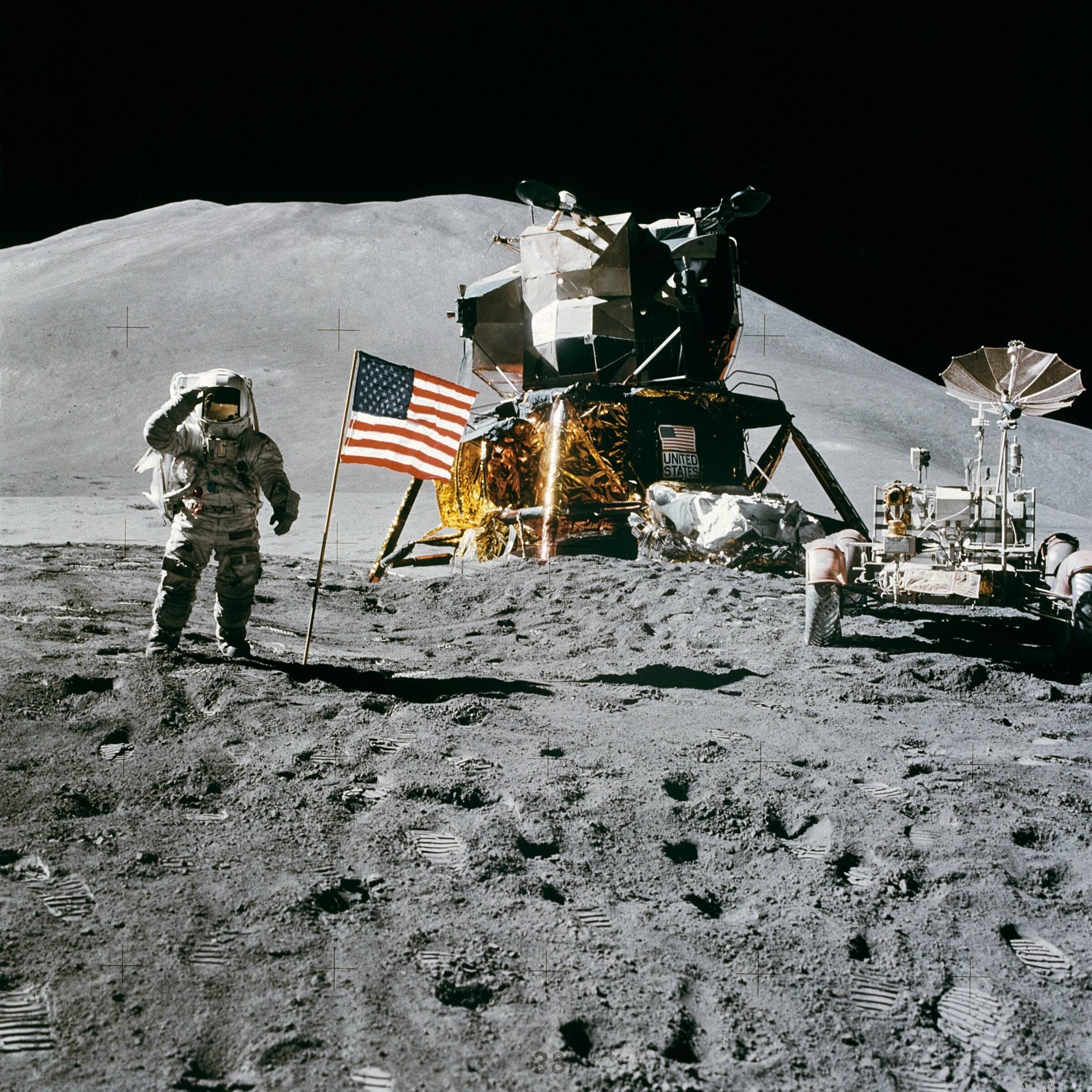 american-flag-astronaut-astronomy-39896