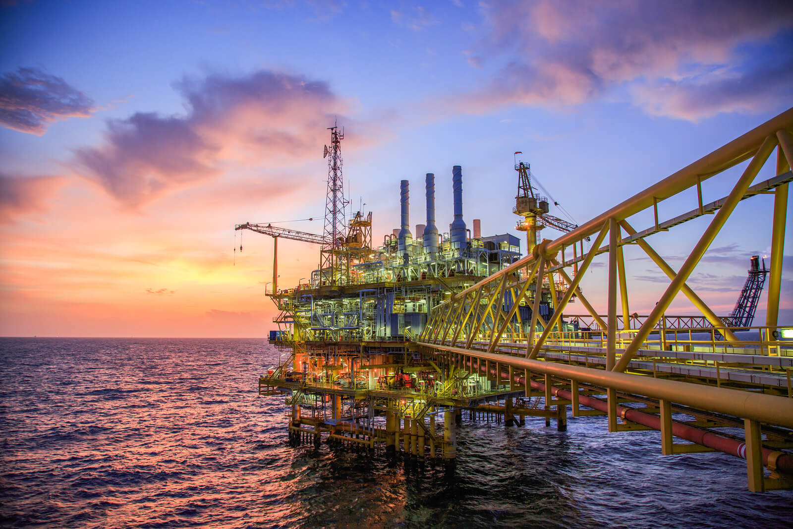Oil and gas platform or Construction platform in the gulf or the